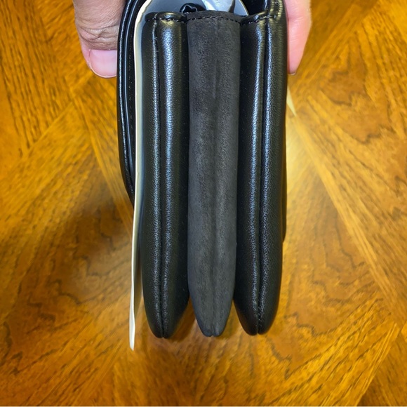 NWT Tory Burch Kira Square Crossbody in Black - Picture 8 of 10